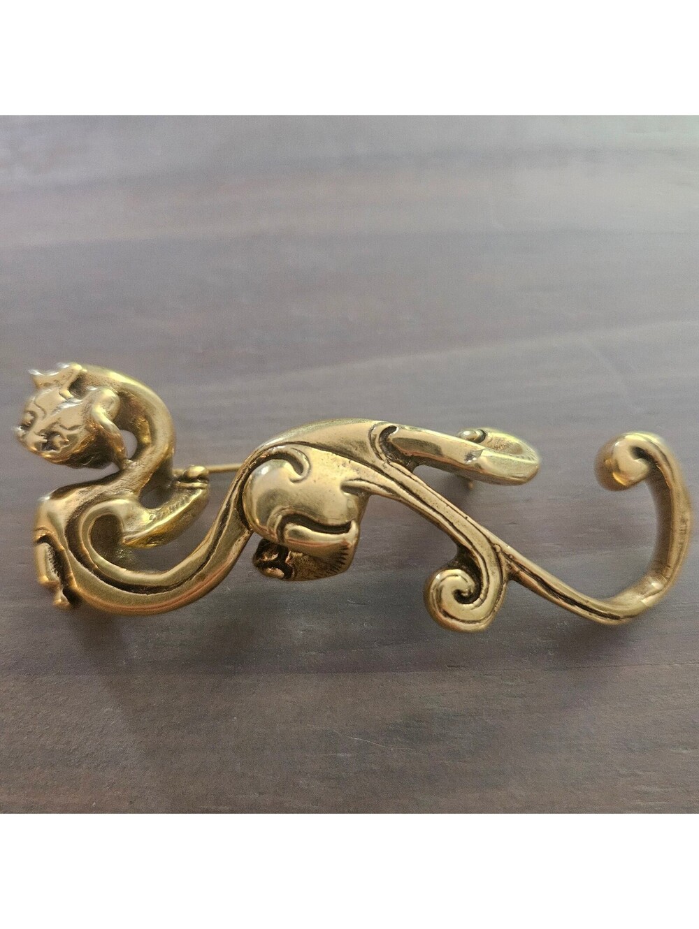 Vintage MMA Metropolitan Museum of Art Gold Tone Lion Griffin Brooch Pin